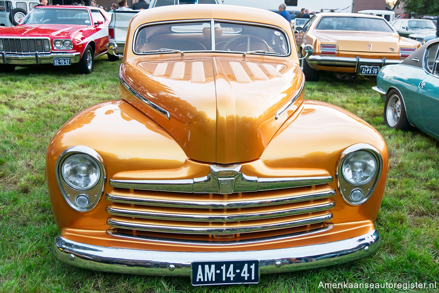 Kustom Ford Deluxe uit 1948